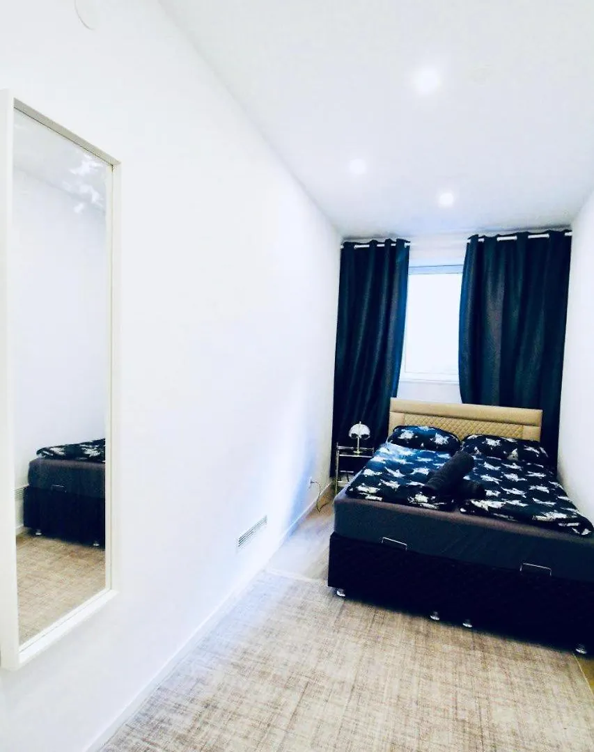 Spacious 2Br 1Lr Apt 10 Min To St Stephen Vienna