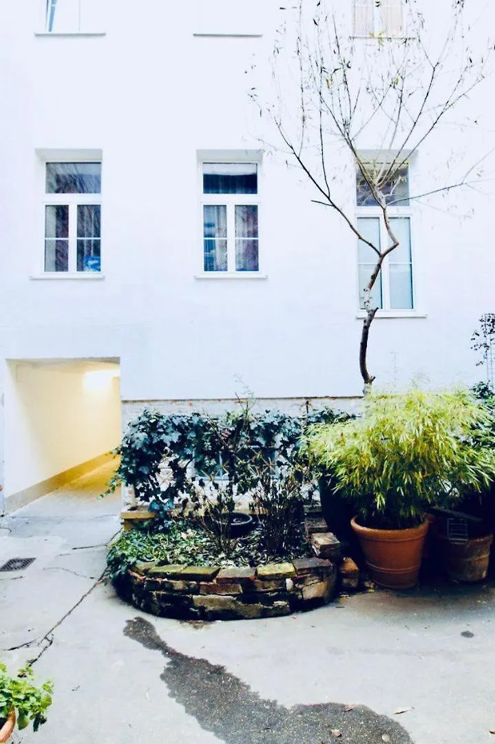 Apartament Spacious 2Br 1Lr Apt 10 Min To St Stephen Viena Austria